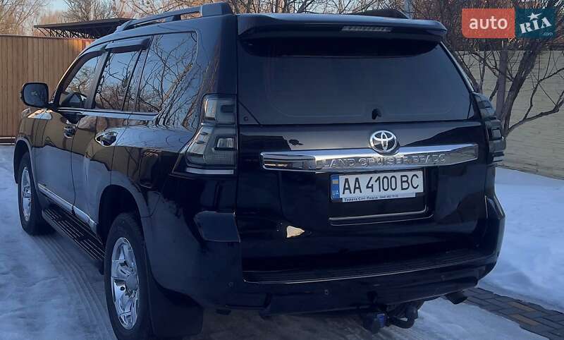Фото Toyota Land Cruiser Prado з оголошення AUTO.RIA