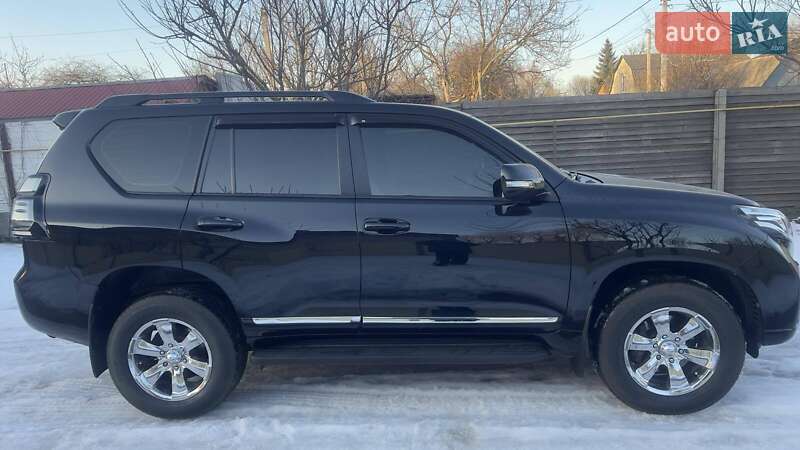 Фото Toyota Land Cruiser Prado з оголошення AUTO.RIA
