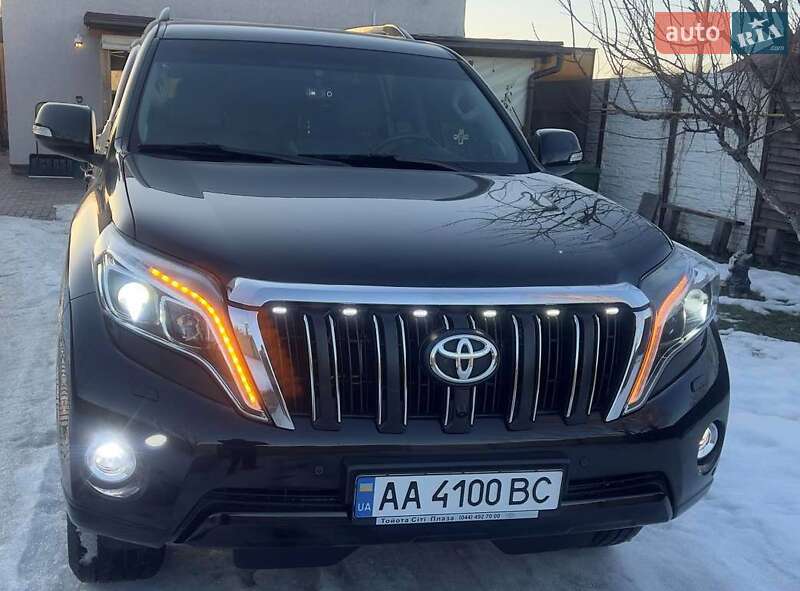 Фото Toyota Land Cruiser Prado з оголошення AUTO.RIA