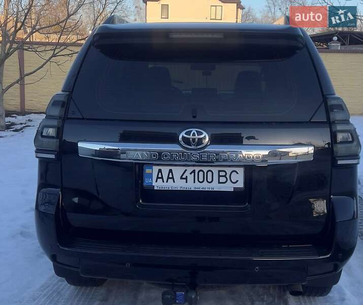 Фото Toyota Land Cruiser Prado з оголошення AUTO.RIA
