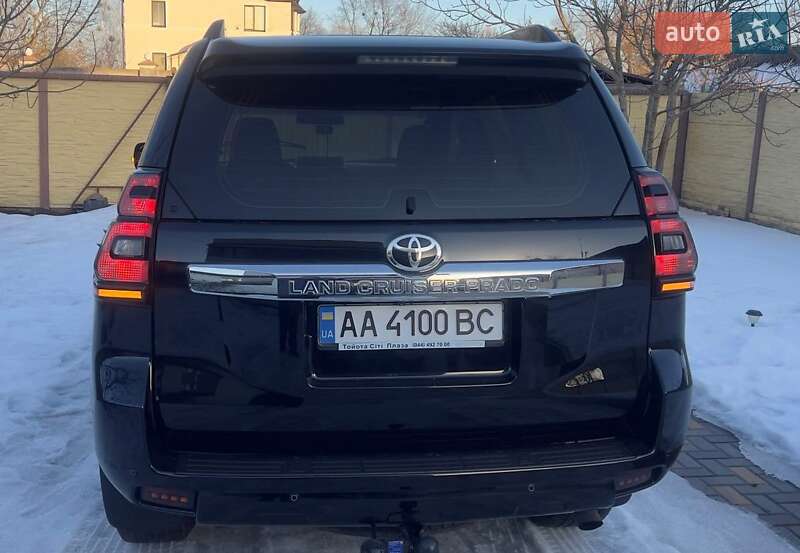 Фото Toyota Land Cruiser Prado з оголошення AUTO.RIA