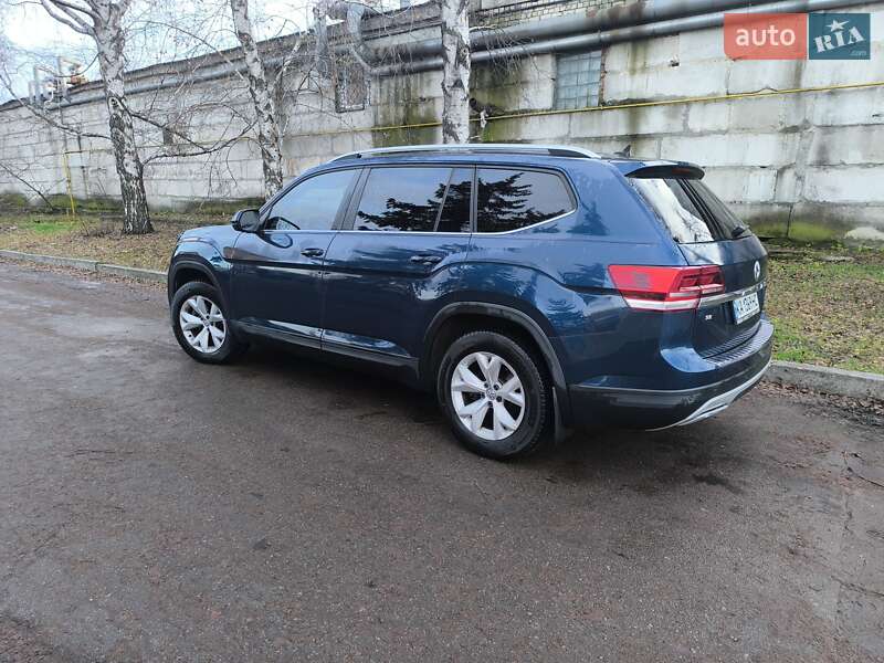 Фото Volkswagen Atlas з оголошення AUTO.RIA