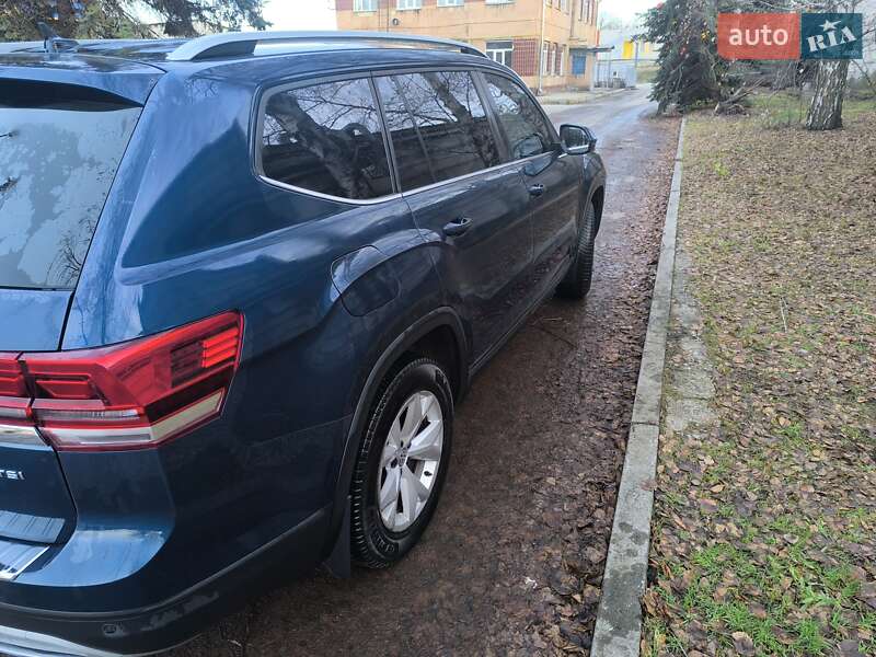 Фото Volkswagen Atlas з оголошення AUTO.RIA