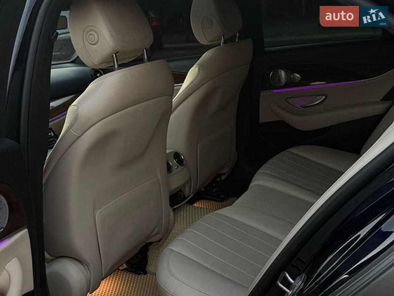 Фото Mercedes-Benz E-Class з оголошення AUTO.RIA