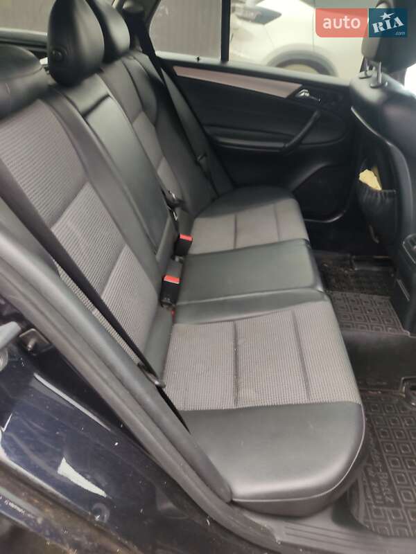 Фото Mercedes-Benz C-Class з оголошення AUTO.RIA
