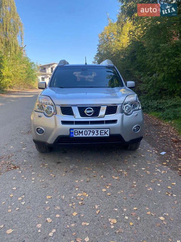 Фото Nissan X-Trail з оголошення AUTO.RIA