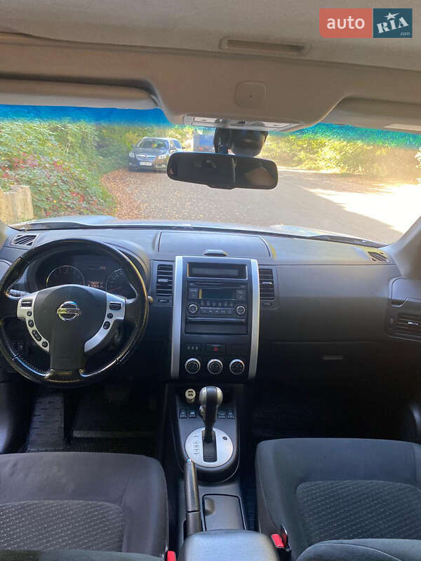 Фото Nissan X-Trail з оголошення AUTO.RIA
