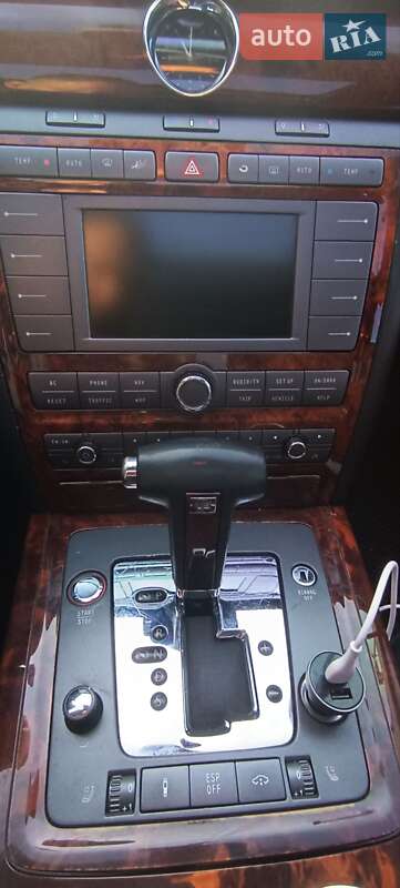 Фото Volkswagen Phaeton з оголошення AUTO.RIA