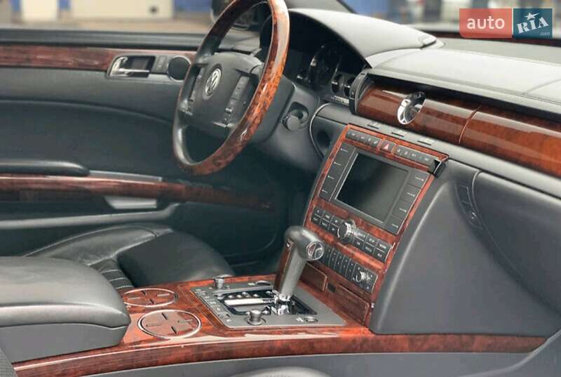 Фото Volkswagen Phaeton з оголошення AUTO.RIA