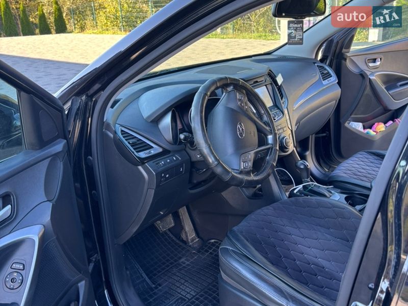 Фото Hyundai Santa FE з оголошення AUTO.RIA