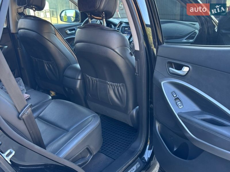 Фото Hyundai Santa FE з оголошення AUTO.RIA