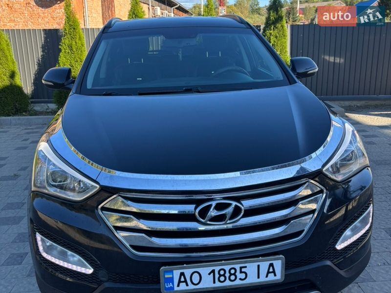 Фото Hyundai Santa FE з оголошення AUTO.RIA