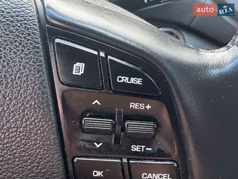 Фото Hyundai Tucson з оголошення AUTO.RIA
