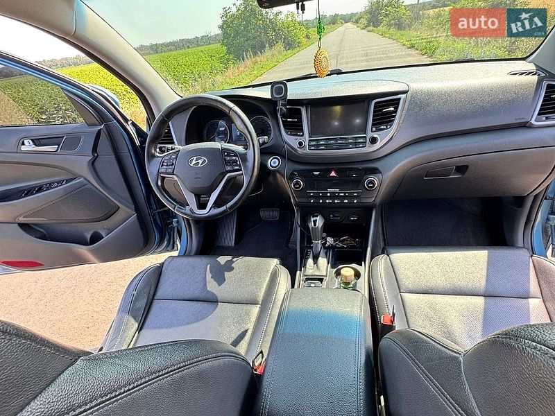 Фото Hyundai Tucson з оголошення AUTO.RIA