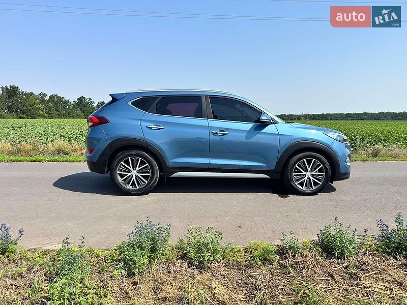 Фото Hyundai Tucson з оголошення AUTO.RIA
