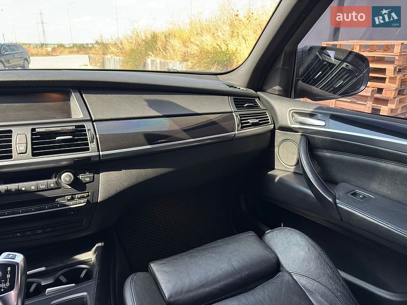 Фото BMW X5 з оголошення AUTO.RIA