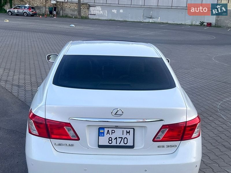 Фото Lexus ES з оголошення AUTO.RIA