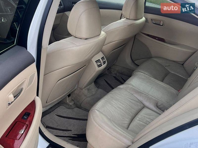Фото Lexus ES з оголошення AUTO.RIA