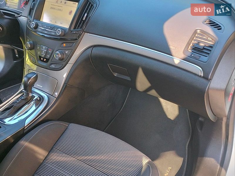 Фото Opel Insignia з оголошення AUTO.RIA