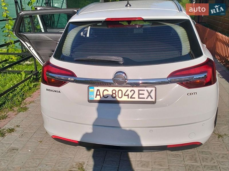 Фото Opel Insignia з оголошення AUTO.RIA