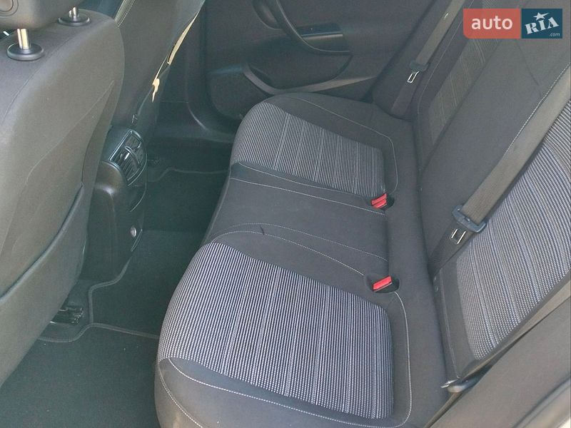 Фото Opel Insignia з оголошення AUTO.RIA
