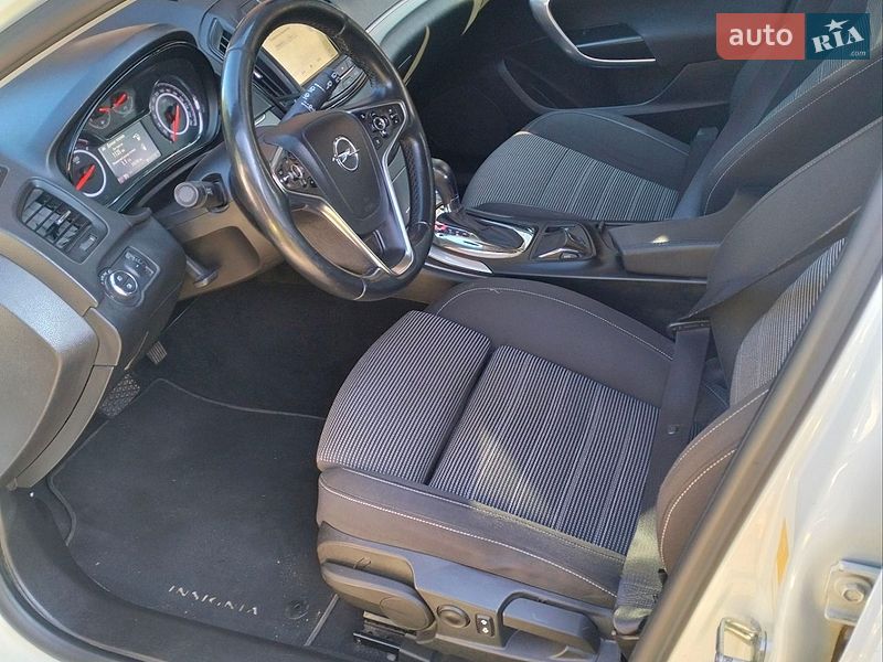 Фото Opel Insignia з оголошення AUTO.RIA