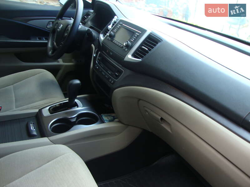 Фото Honda Pilot з оголошення AUTO.RIA