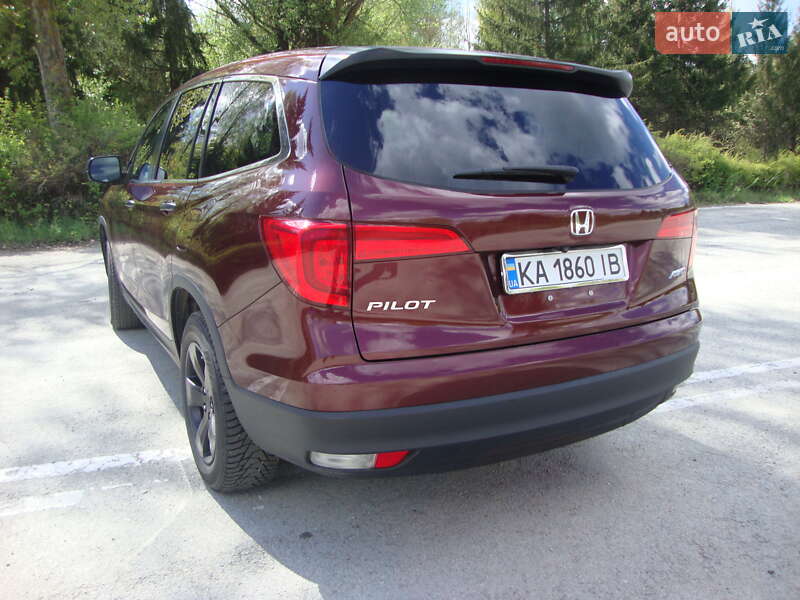 Фото Honda Pilot з оголошення AUTO.RIA