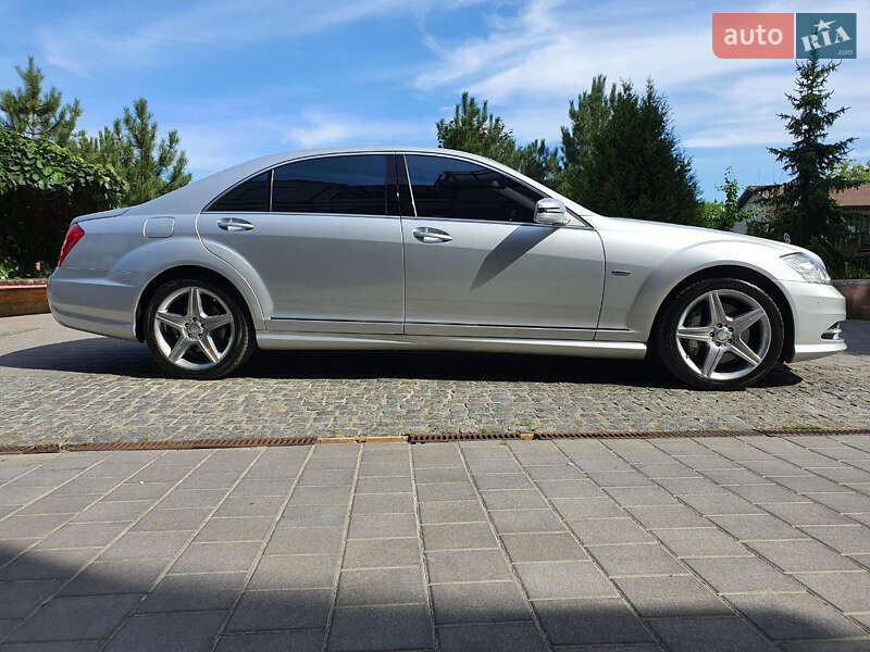 Фото Mercedes-Benz S-Class з оголошення AUTO.RIA