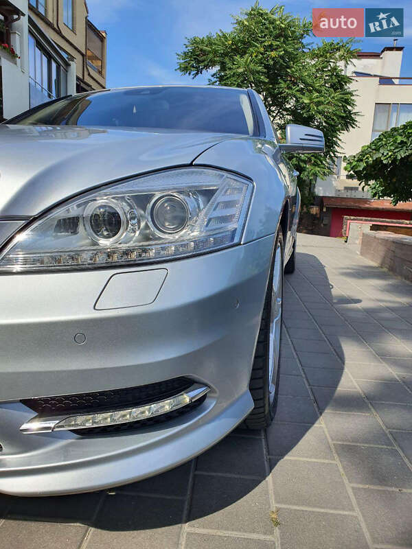 Фото Mercedes-Benz S-Class з оголошення AUTO.RIA