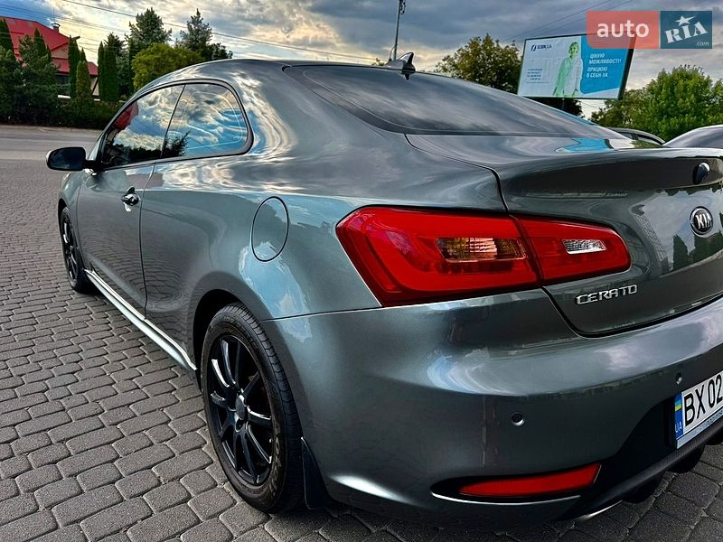 Фото Kia Cerato Koup з оголошення AUTO.RIA