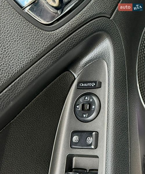 Фото Kia Cerato Koup з оголошення AUTO.RIA