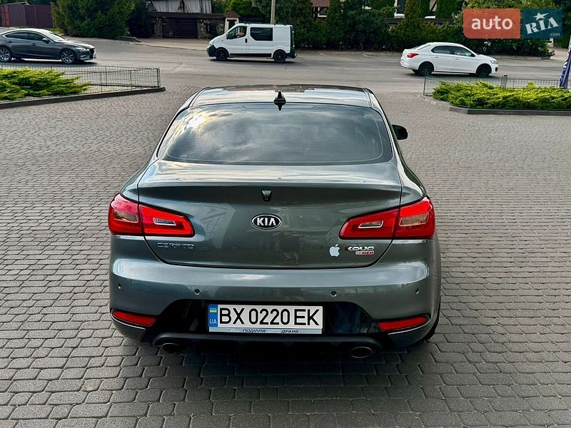 Фото Kia Cerato Koup з оголошення AUTO.RIA