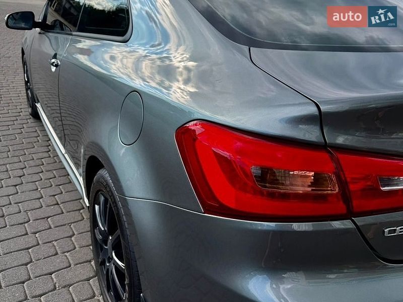 Фото Kia Cerato Koup з оголошення AUTO.RIA