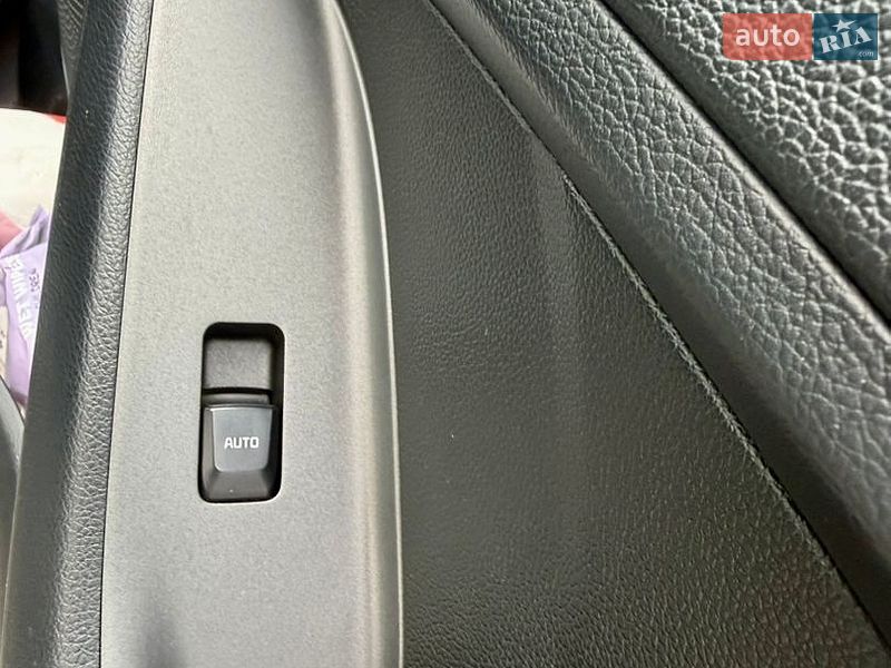 Фото Kia Cerato Koup з оголошення AUTO.RIA