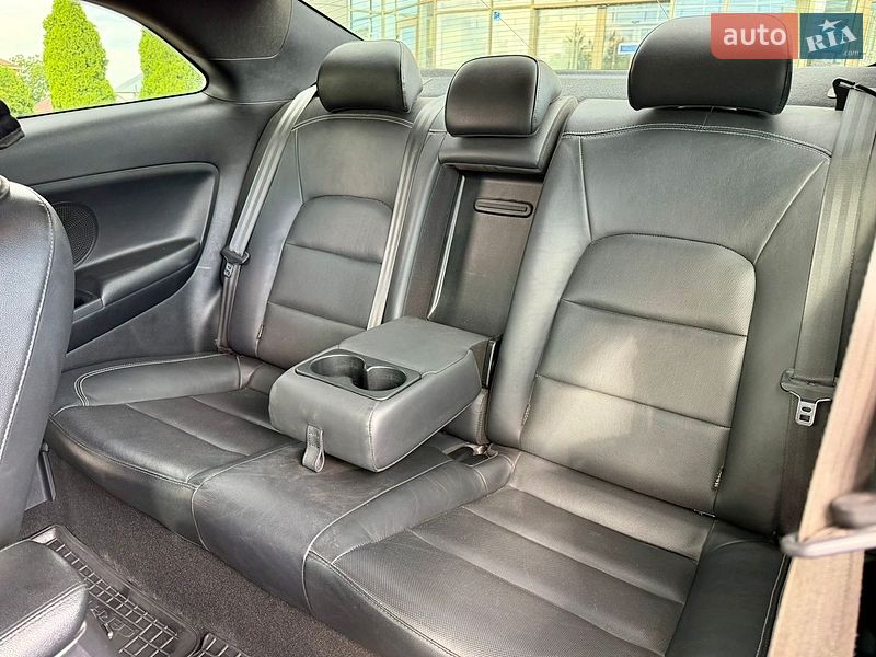 Фото Kia Cerato Koup з оголошення AUTO.RIA