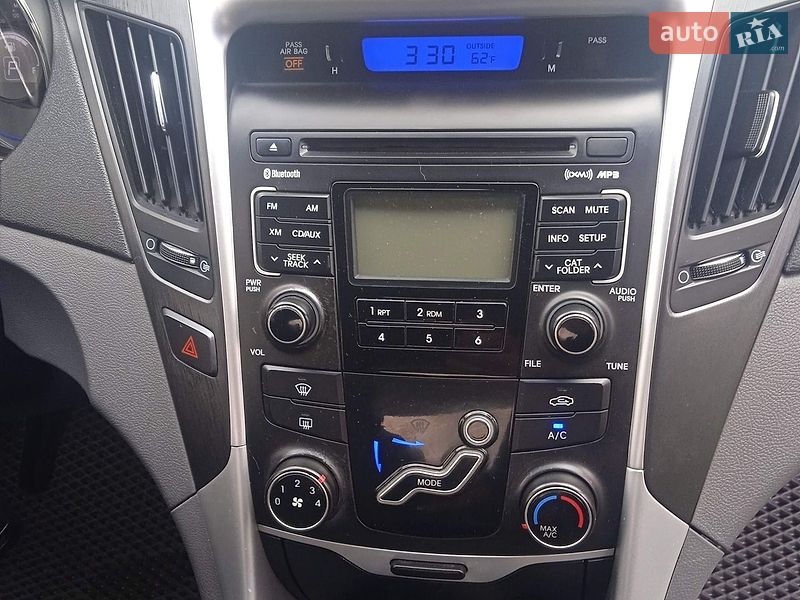 Фото Hyundai Sonata з оголошення AUTO.RIA