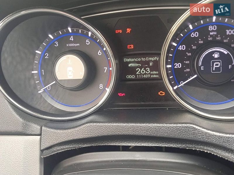 Фото Hyundai Sonata з оголошення AUTO.RIA