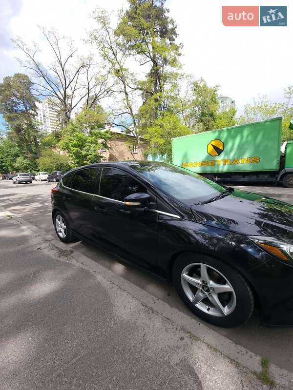Фото Ford Focus з оголошення AUTO.RIA
