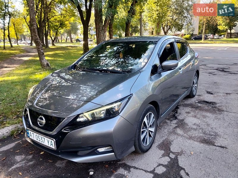 Фото Nissan Leaf з оголошення AUTO.RIA