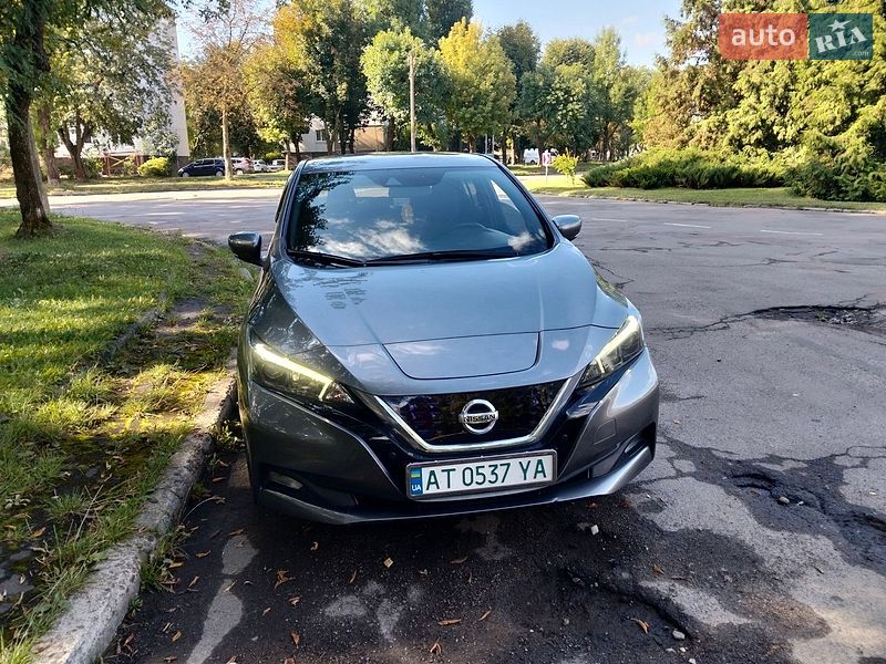 Фото Nissan Leaf з оголошення AUTO.RIA