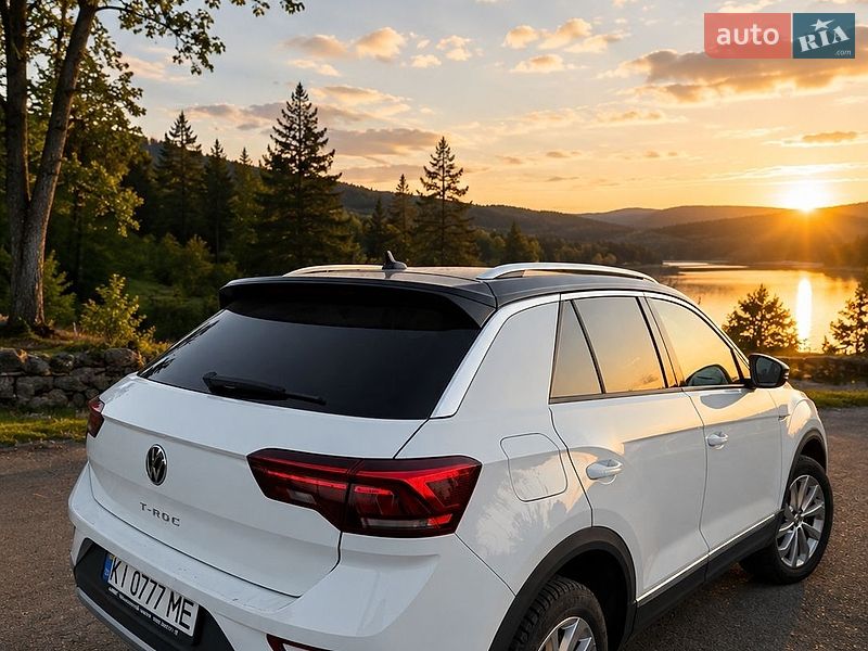 Фото Volkswagen T-Roc з оголошення AUTO.RIA