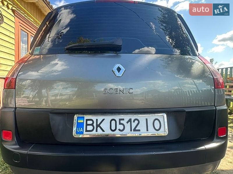 Фото Renault Scenic з оголошення AUTO.RIA