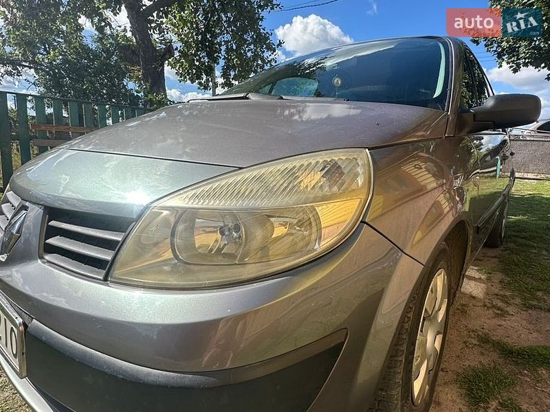 Фото Renault Scenic з оголошення AUTO.RIA