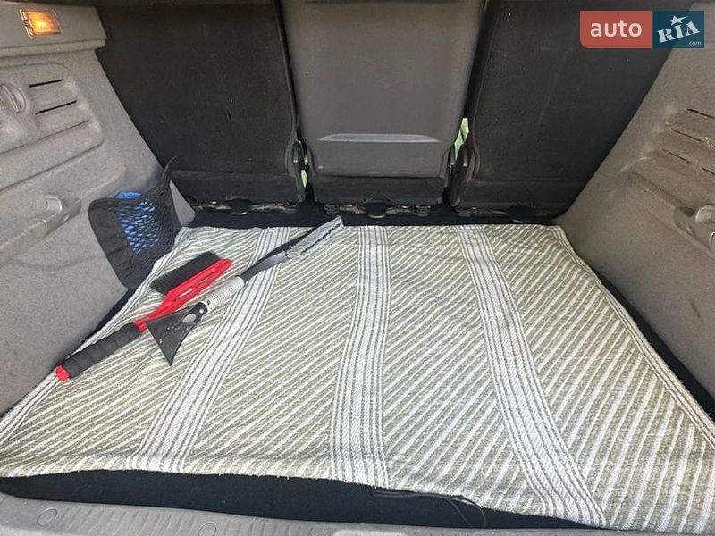 Фото Renault Scenic з оголошення AUTO.RIA