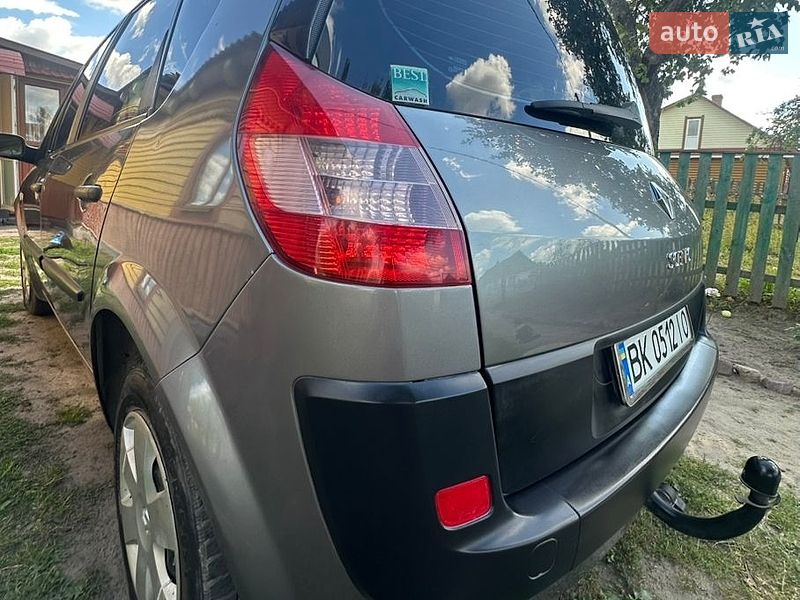 Фото Renault Scenic з оголошення AUTO.RIA