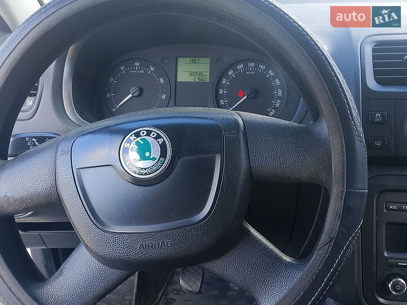 Фото Skoda Fabia з оголошення AUTO.RIA