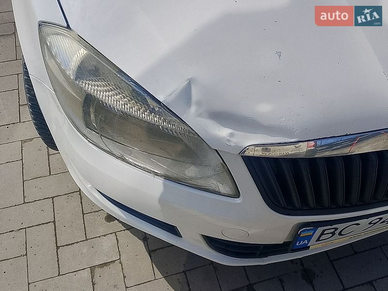 Фото Skoda Fabia з оголошення AUTO.RIA