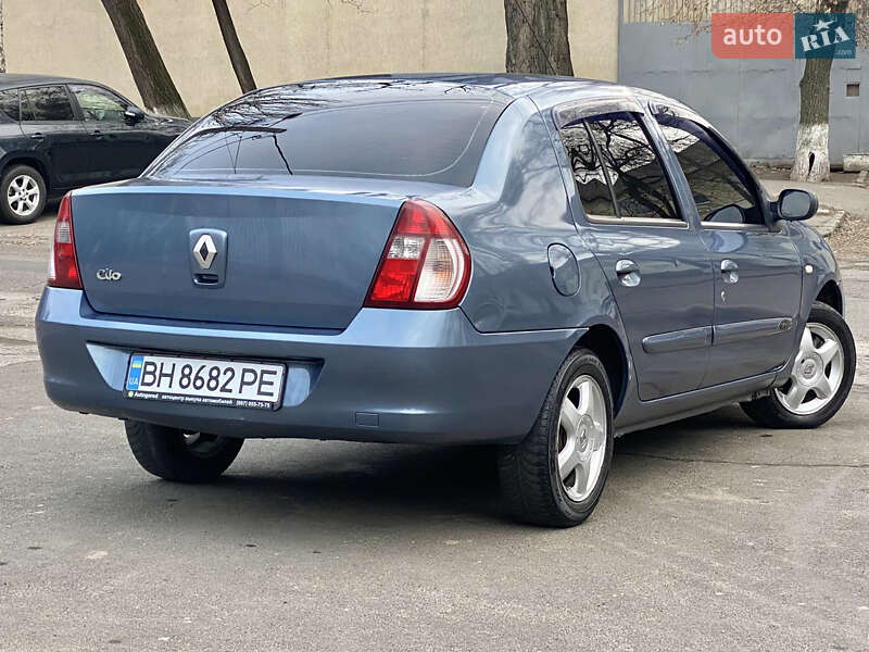 Фото Renault Symbol з оголошення AUTO.RIA