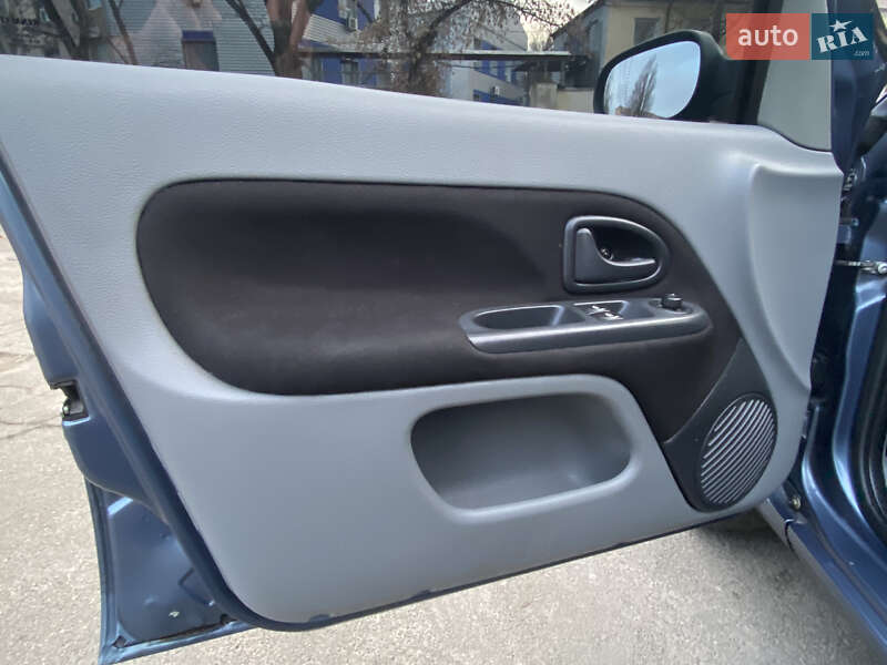 Фото Renault Symbol з оголошення AUTO.RIA